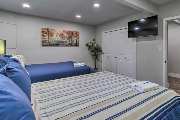 6 Mi to Camelback Slopes! Home w / Game Room