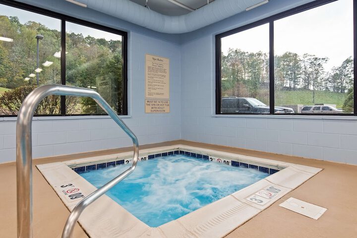 Spa 34 of 35