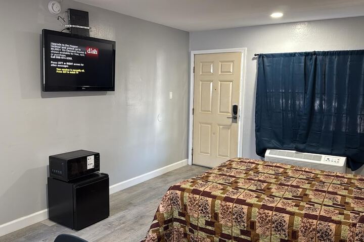 Palms Motel