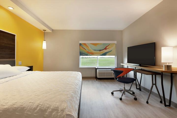 Room 21 of 34