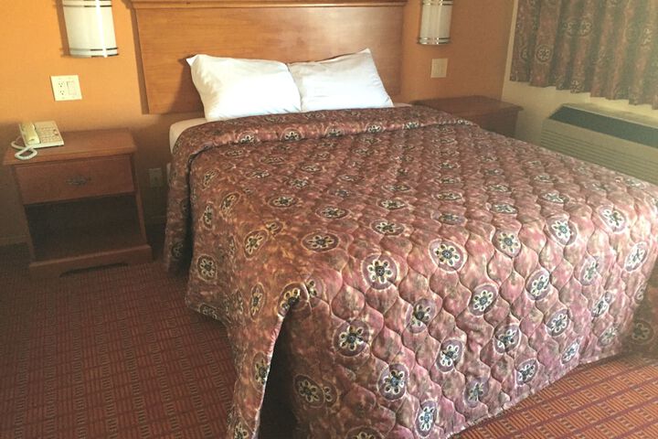Room 51 of 53