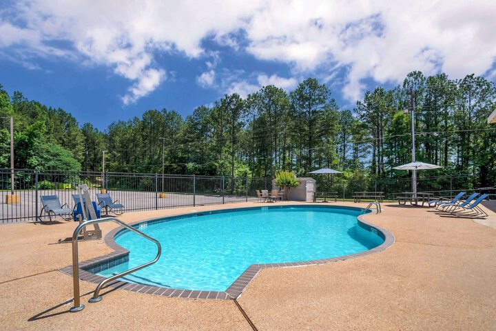 Pool 6 of 29