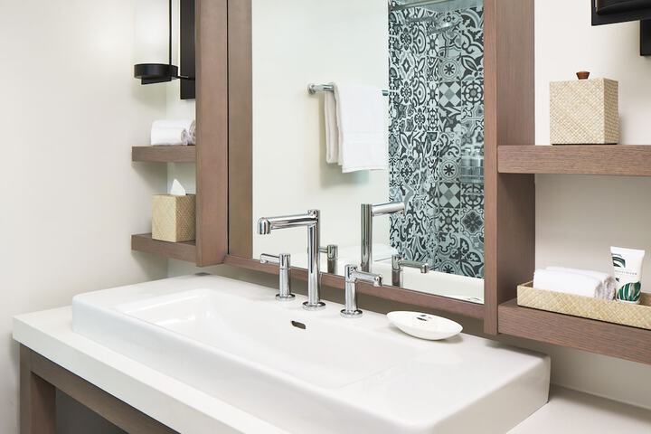 Bakers Cay Resort Key Largo Curio Collection by Hilton