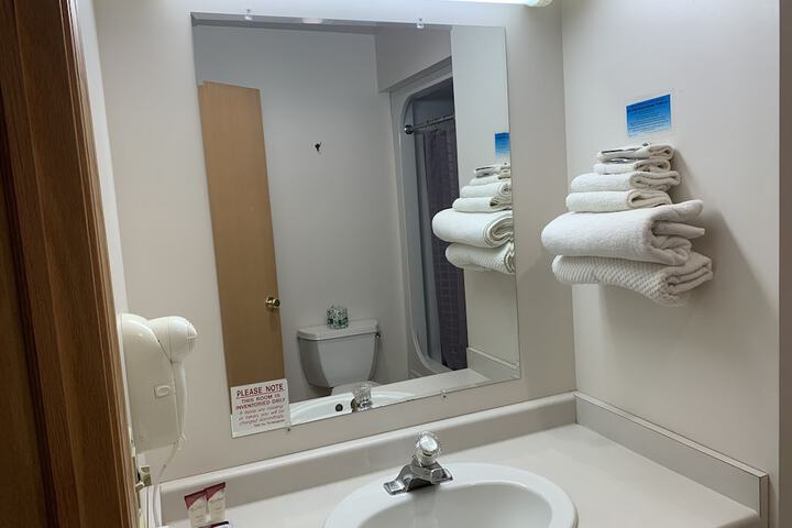 Room 28 of 31