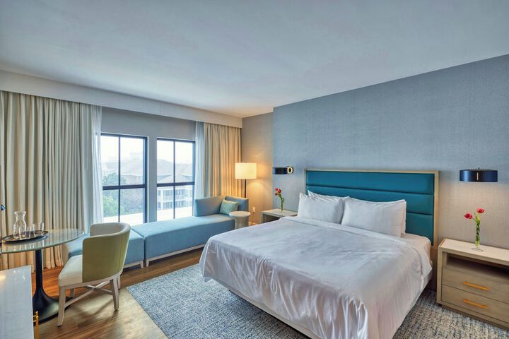 Hotel Effie Sandestin Autograph Collection