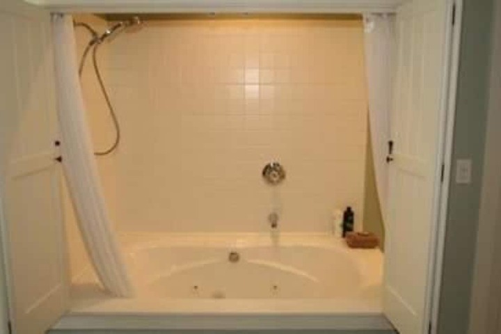 Hot Tub 157 of 165