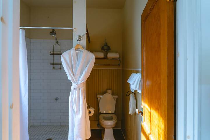 Room 15 of 52