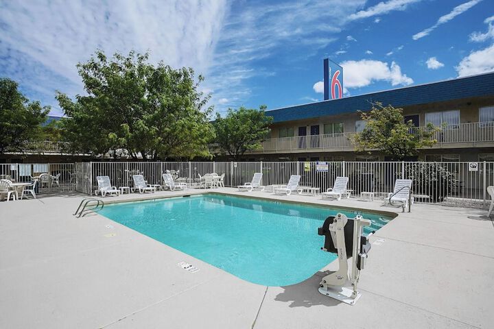 Motel 6 Holbrook AZ