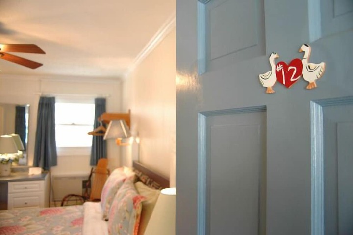 Room 149 of 191
