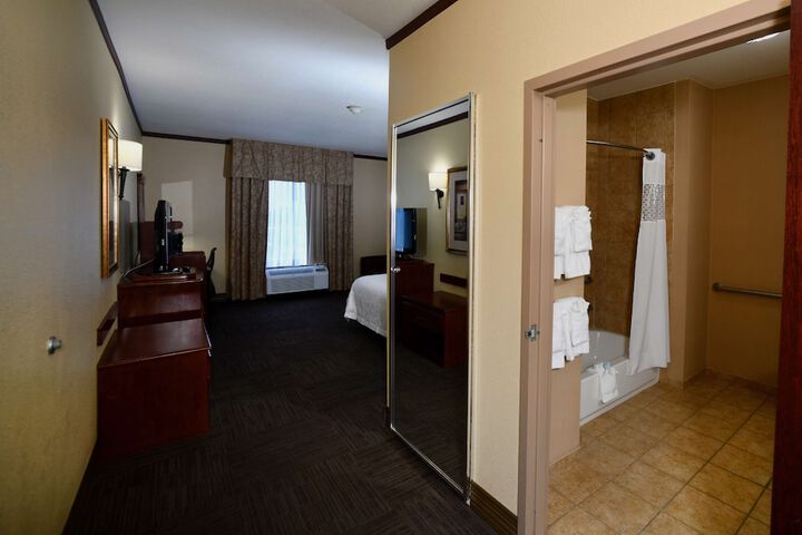 Room 75 of 123