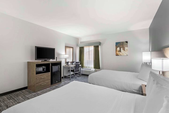 Room 9 of 41