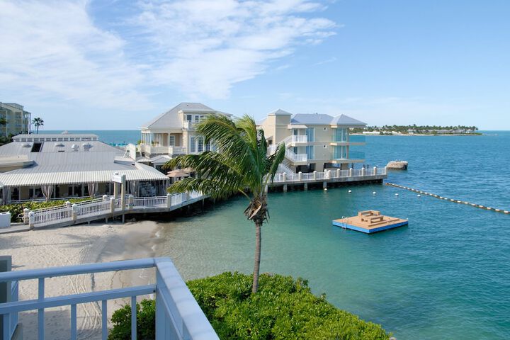 Pier House Resort & Spa