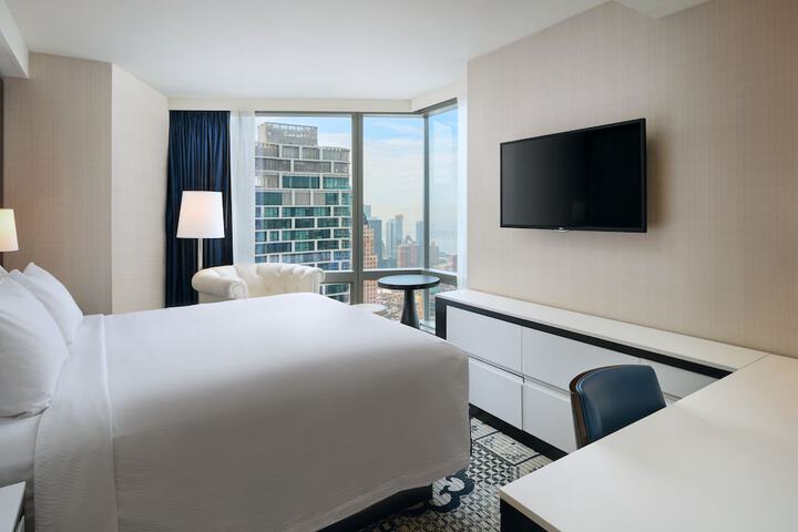 Room 27 of 63
