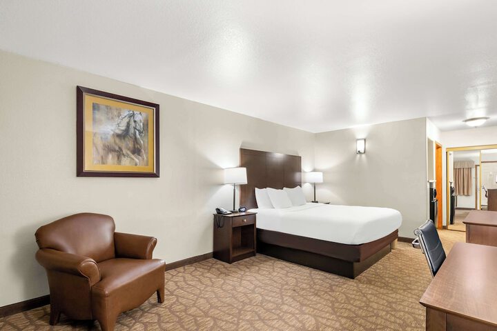 Room 17 of 29