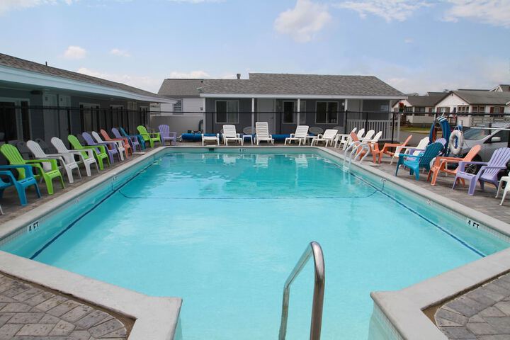 Pool 3 of 51
