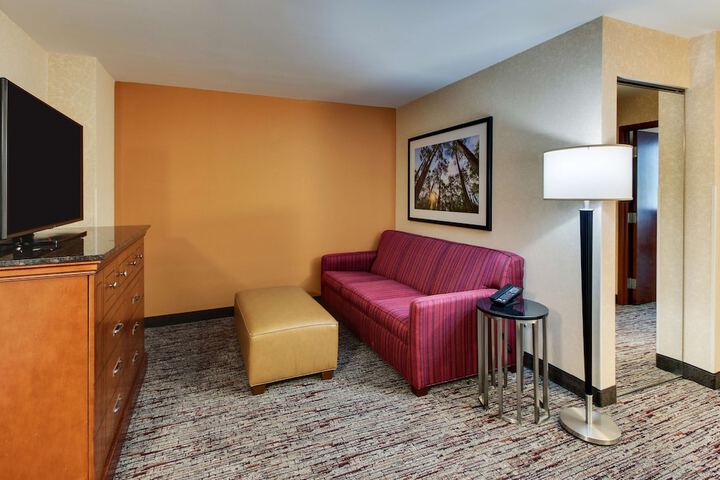 Room 40 of 72