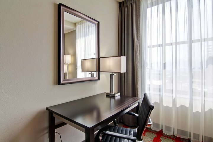 Room 12 of 41