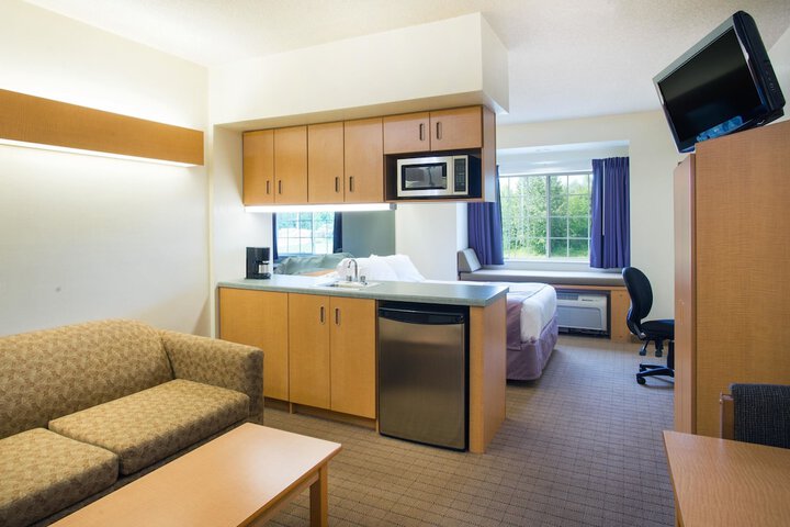 Room 21 of 50