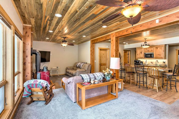 Cozy Buena Vista Apartment 4 Mi to Main Street!