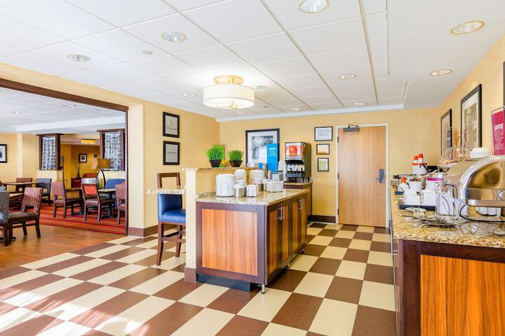 Hampton Inn St. Charles St. Peters