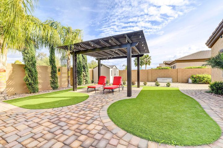 Pool BBQ & Bar: Family Home in Queen Creek