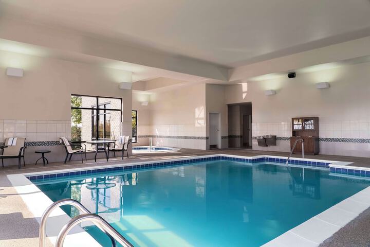Pool 2 of 18