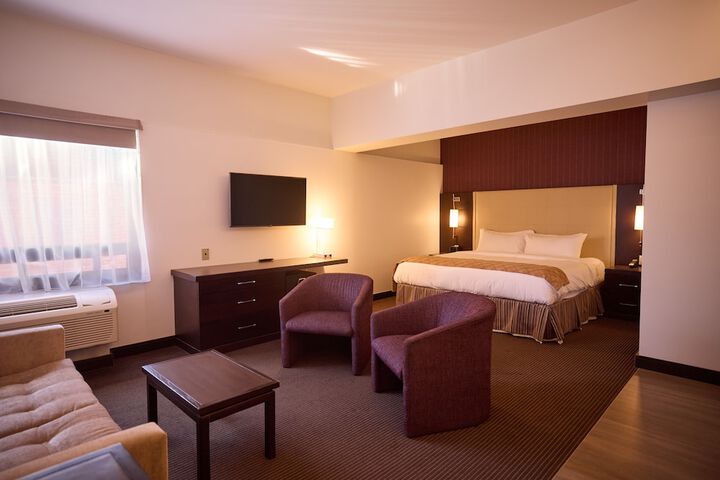 Room 37 of 48
