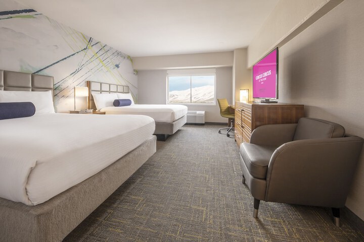 Room 40 of 71