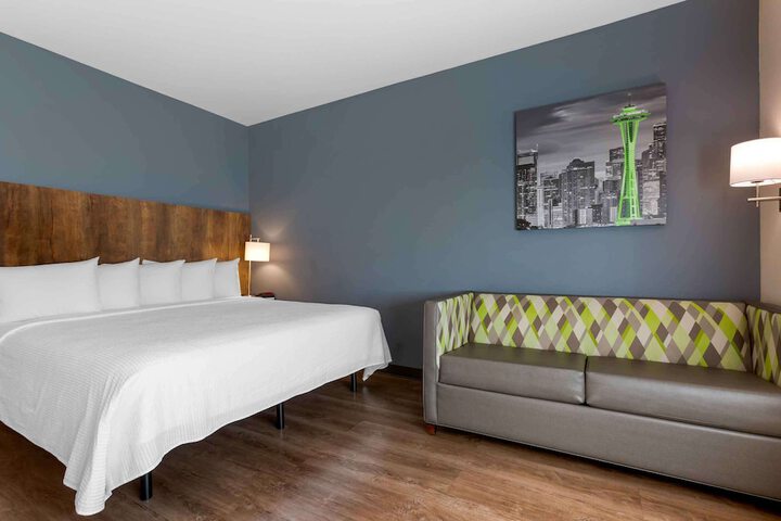 Room 27 of 31