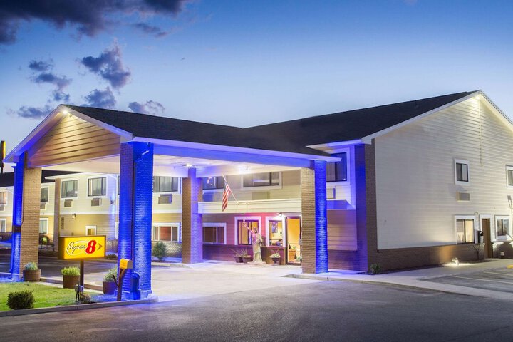 Hotel 2 of 29