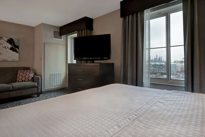 Homewood Suites by Hilton Edgewater