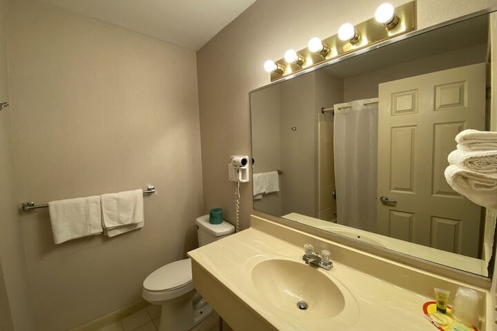Economy Lodge