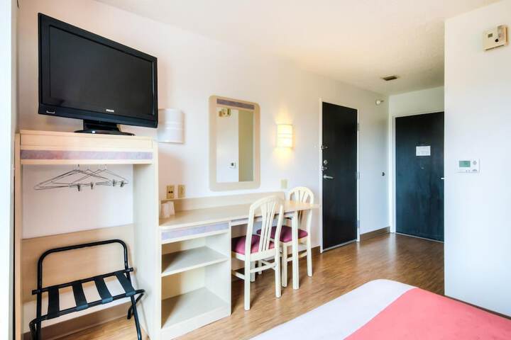 Room 20 of 27