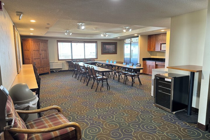AmericInn by Wyndham Kewanee