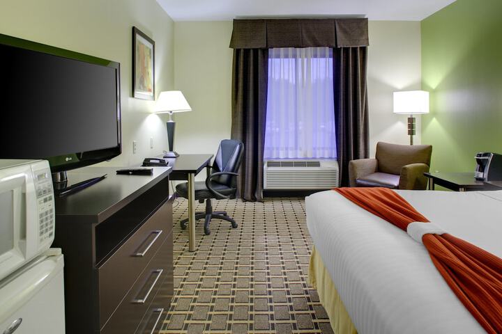 Room 73 of 110