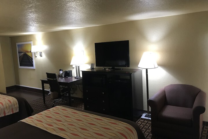 Room 16 of 49