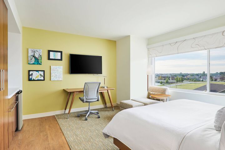 Room 12 of 29