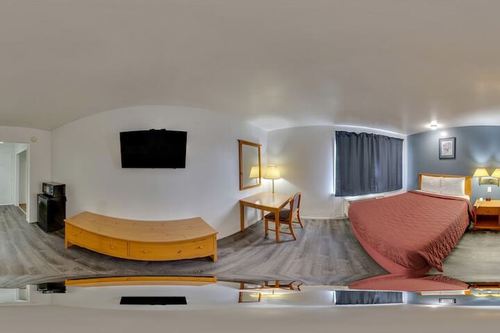 Room 16 of 34