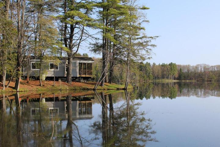 Alpine Lake Lakefront Park Model 4