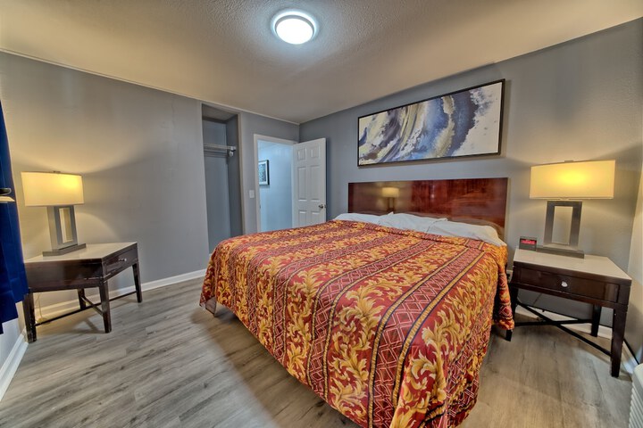 Room 19 of 55
