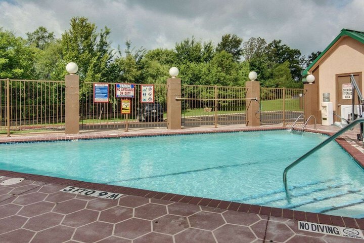 Pool 6 of 45
