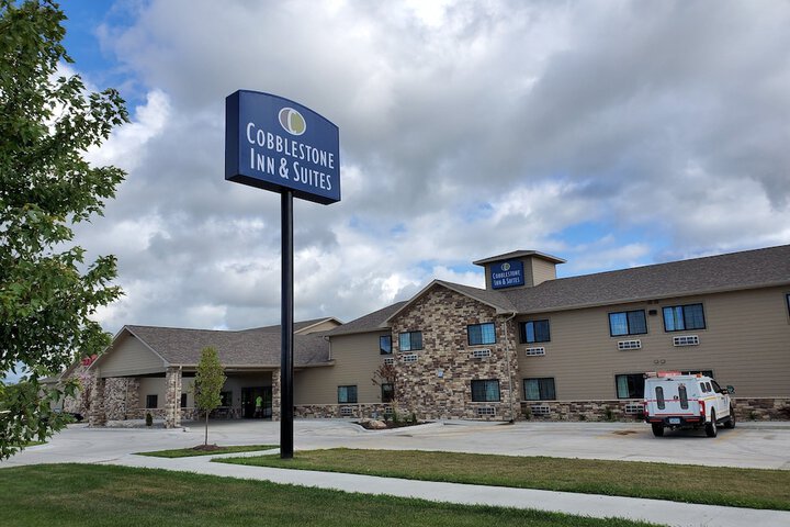 Cobblestone Inn & Suites - Boone