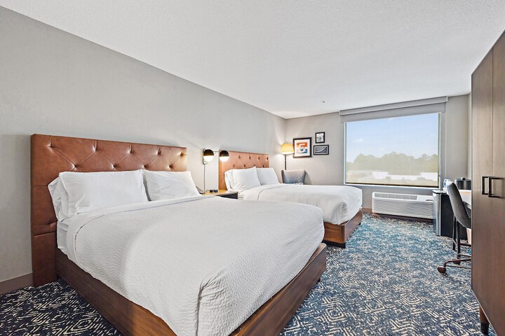 Room 22 of 35