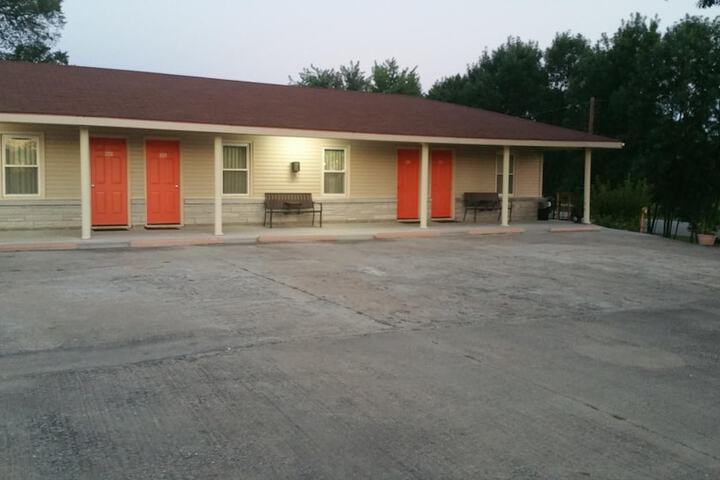 Best Budget Inn