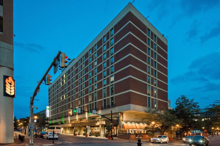 Hotel 15 of 93