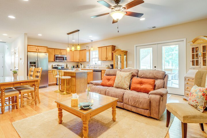 Candler Home w / Porch & Backyard: Near Asheville!