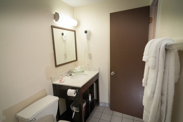 Super 8 by Wyndham Old Saybrook