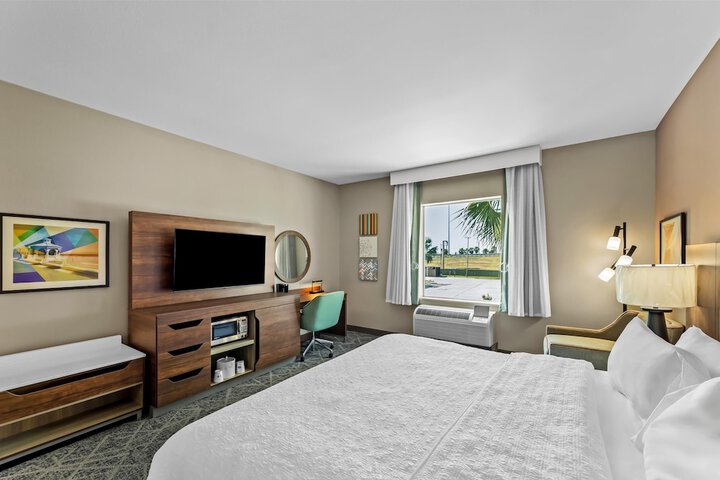 Hampton Inn & Suites Corpus Christi I-37 - Navigation Blvd