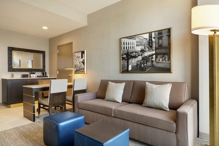 Embassy Suites by Hilton Syracuse Destiny USA