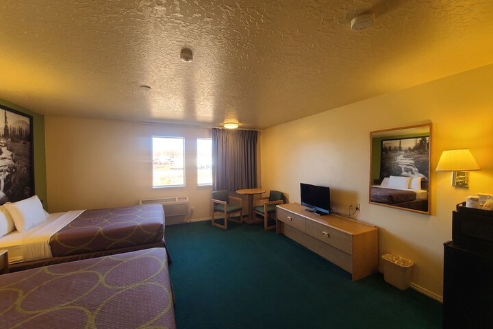 Room 31 of 49